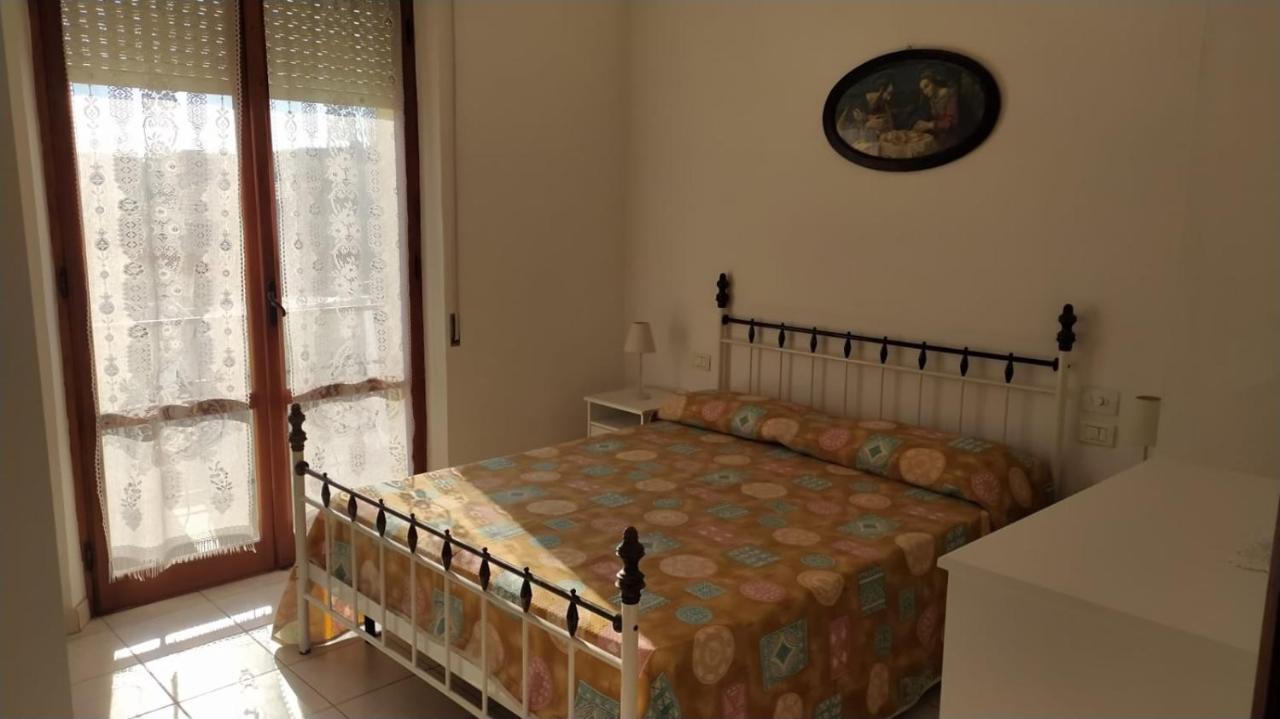 Appartamento Marcella A Due Passi Dal Mare Marcelli Buitenkant foto