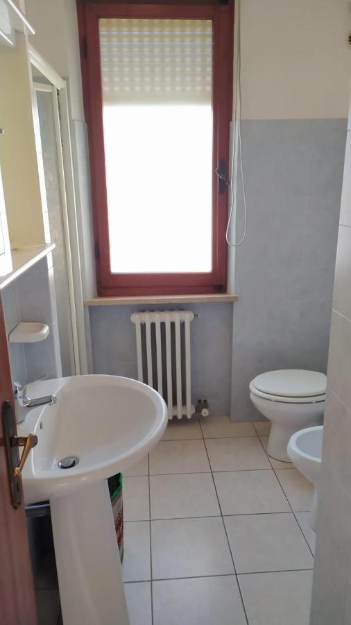 Appartamento Marcella A Due Passi Dal Mare Marcelli Buitenkant foto